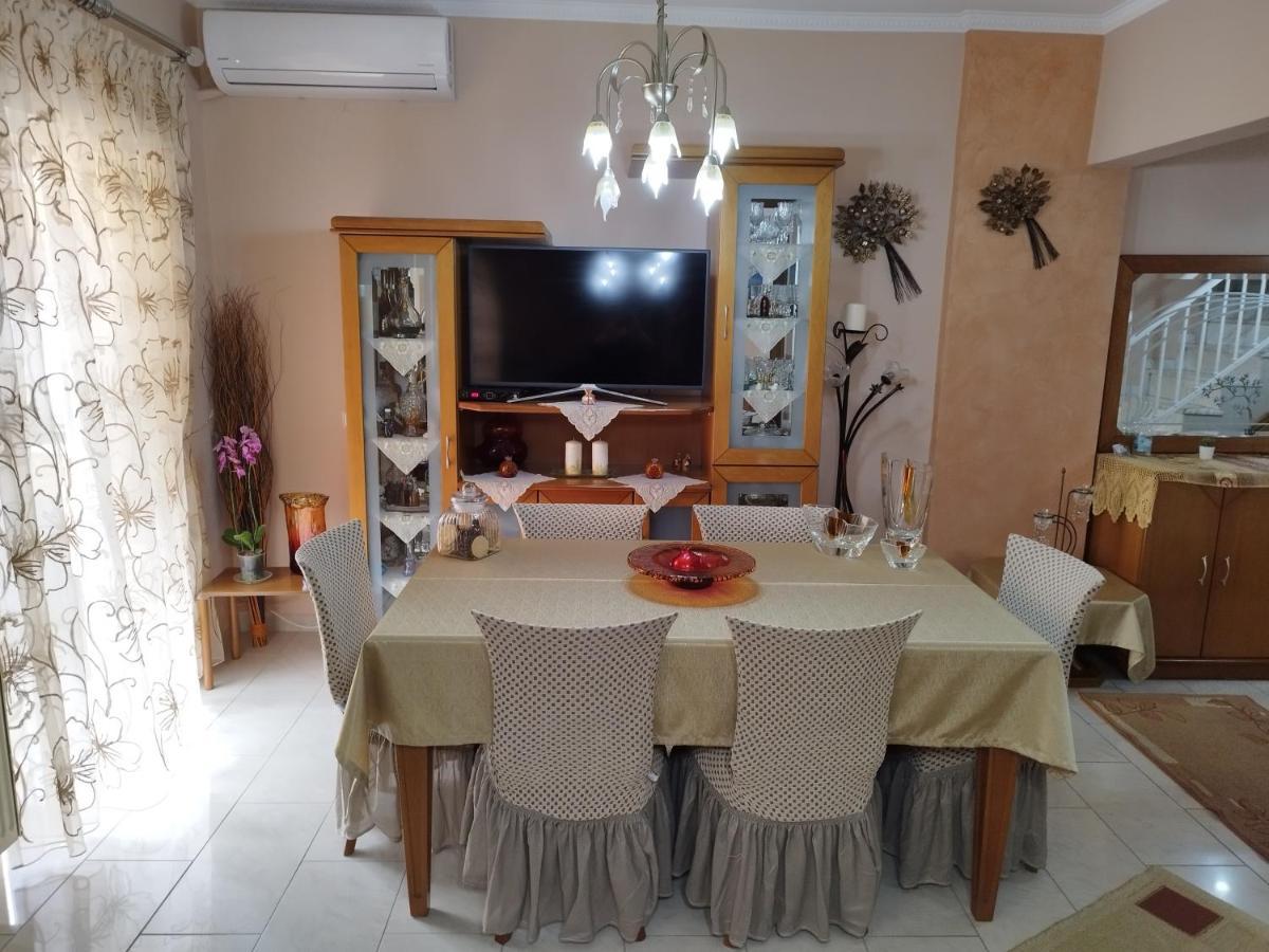 Apartament Christina's Sarti